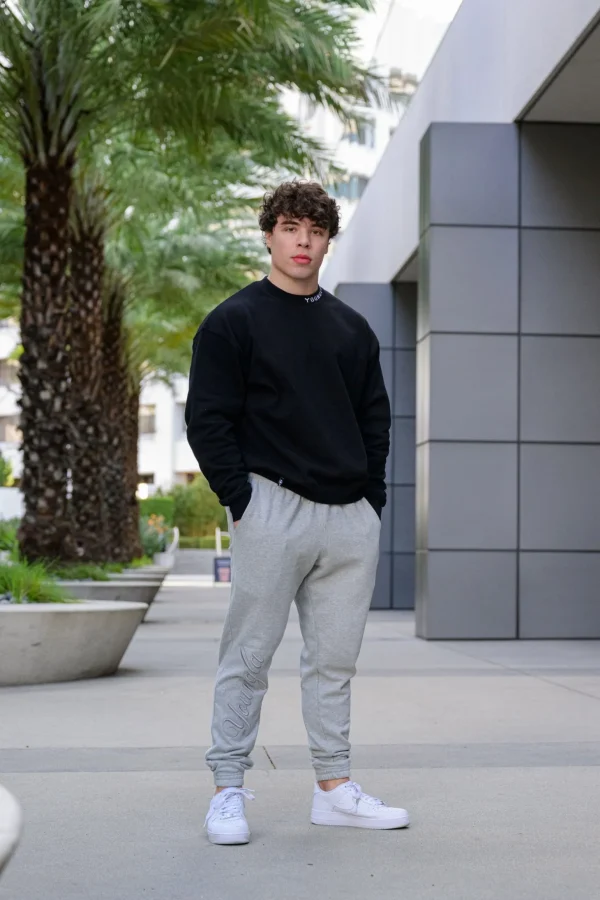 autograph_joggers_1.webp Youngla Joggers<245 Autograph Joggers