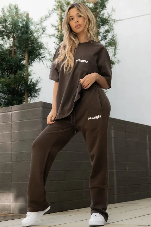 Youngla Joggers<216 Eternal No Cuff Sweats