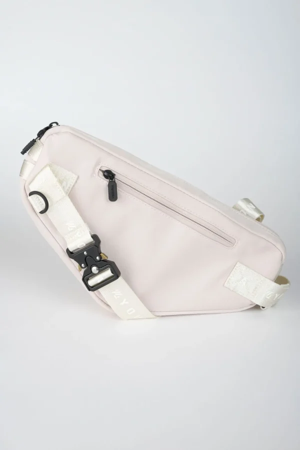 Youngla Accessories<750 Mach 1 Cross Body Bags