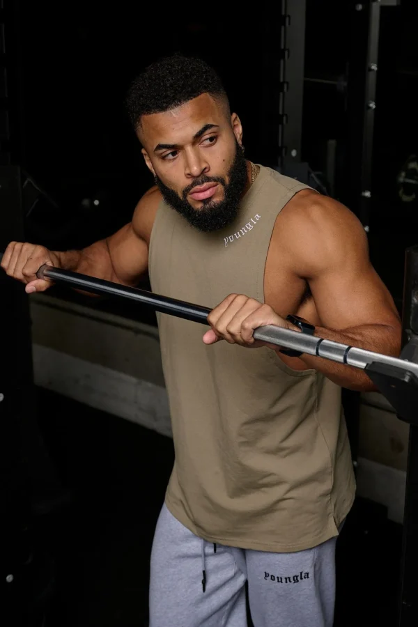 Youngla Tanks<303 Old English Ks