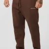 old_school_no_cuff_jogge_5.webp Youngla Joggers<261 Old School No Cuff Joggers