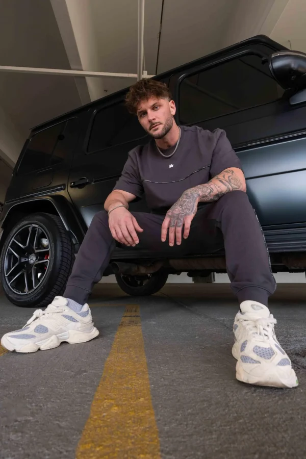 piping_collectiontees_3.webp Youngla Shirts<4043-Piping Collection-Tees