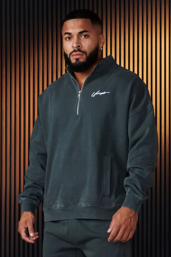 Youngla Outerwear<520-Sunday Quarter Zips