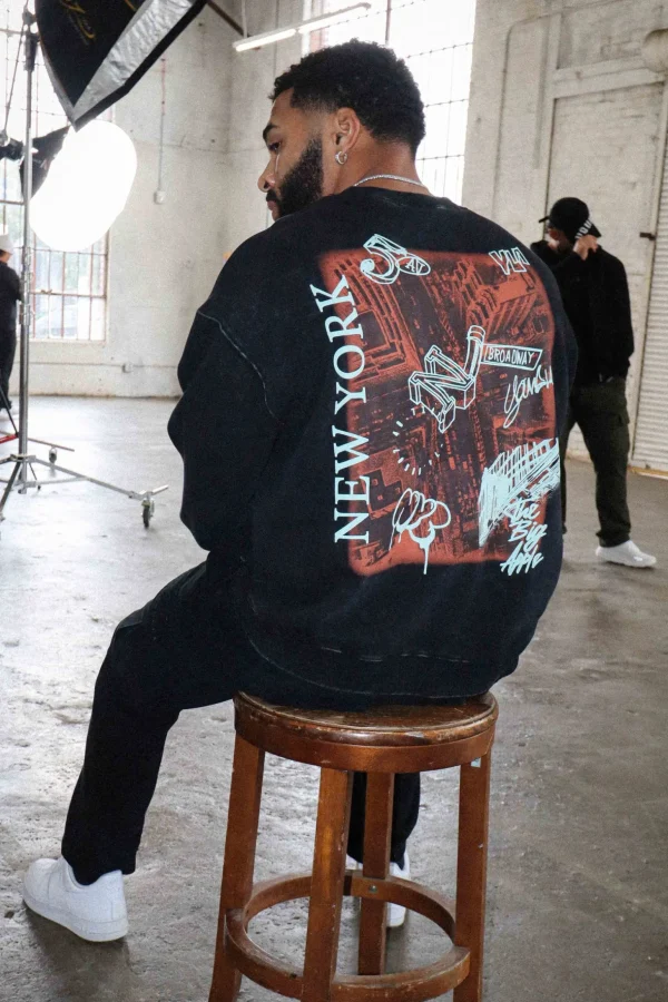 us_tour_crewnecks_5.webp Youngla Outerwear<565-Us Tour Crewnecks