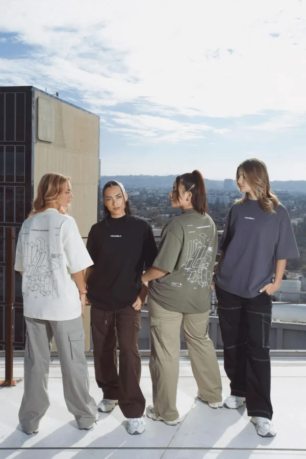 w_digital_oversized_tee_11.webp Youngla Tops<W440 Digital Oversized Tee