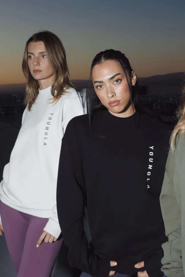 Youngla Outerwear<W539 Eternal Crewneck