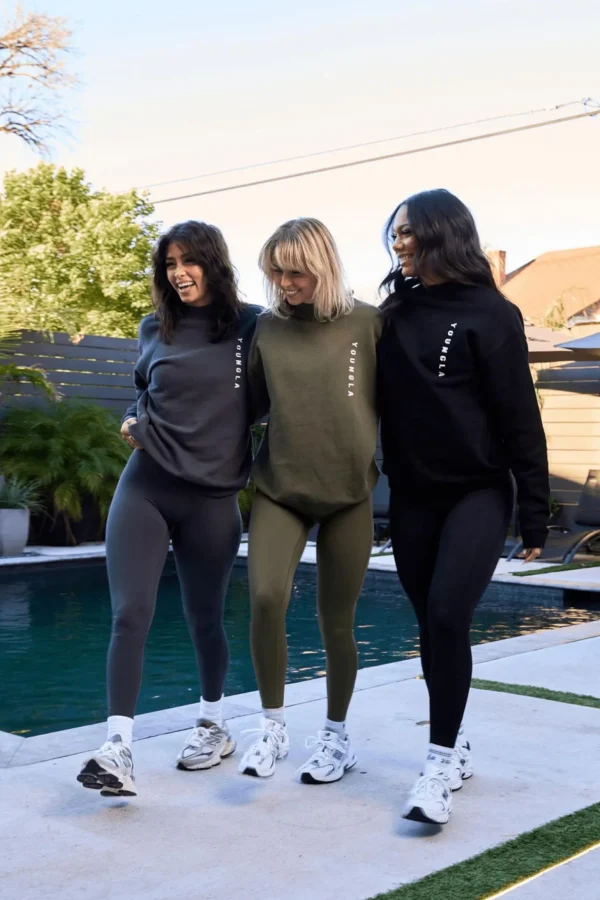 Youngla Outerwear<W539 Eternal Crewneck