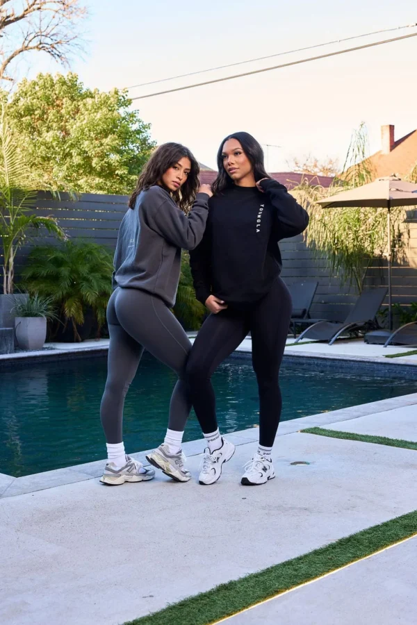 Youngla Outerwear<W539 Eternal Crewneck