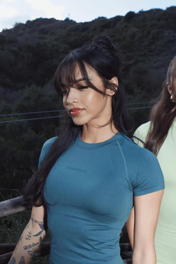 w_seamless_curve_compress_12.webp Youngla Tops<W446 Seamless Curve Compression Tee