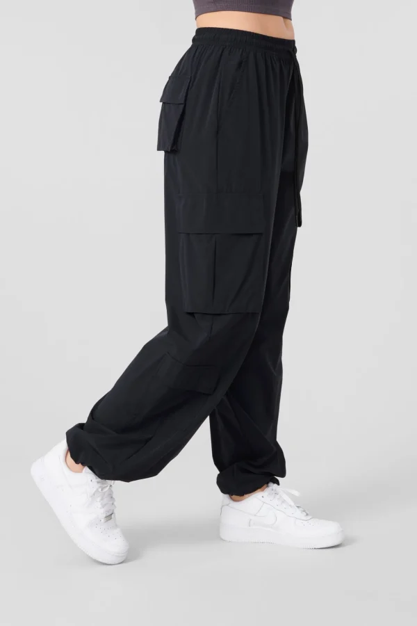 w_travel_cargo_joggers_12.webp Youngla Joggers & Pants<W219 Travel Cargo Joggers