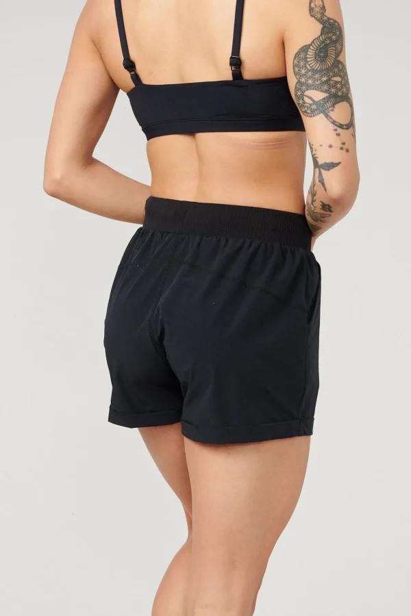 Youngla Shorts<W104 Velocity Running Shorts