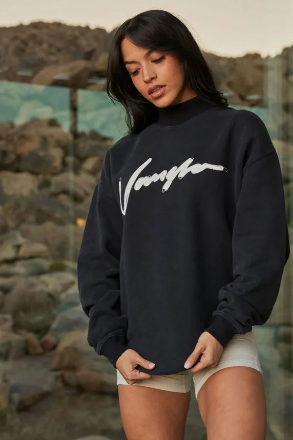 Youngla Outerwear<W521-Urban Crewneck