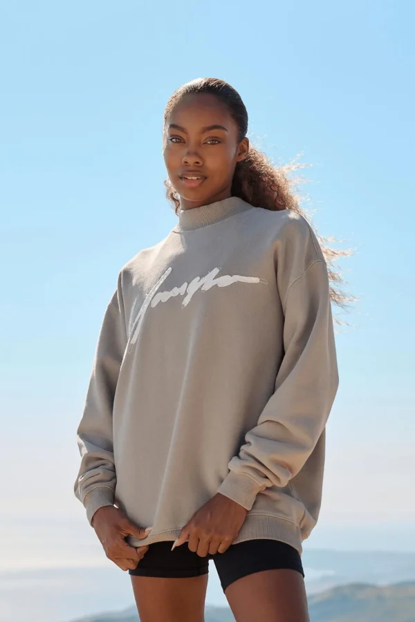 Youngla Outerwear<W521-Urban Crewneck