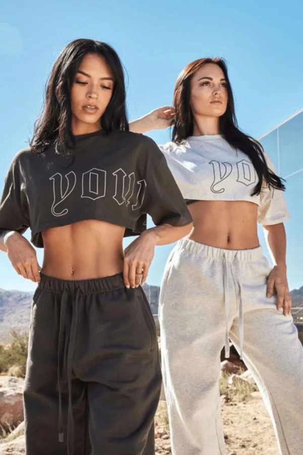 Youngla Tops<W436-Urban Crop Tee