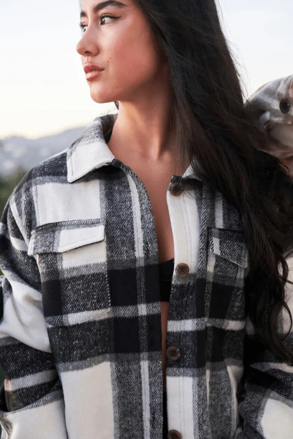 wurban_shacket_2.webp Youngla Outerwear<W515-Urban Shacket