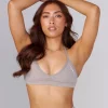 Youngla Bras<W335-Urban V-Neck Bra