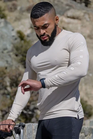 zephyr_compression_long__0.webp Youngla Shirts<424 Zephyr Compression Long Sleeves